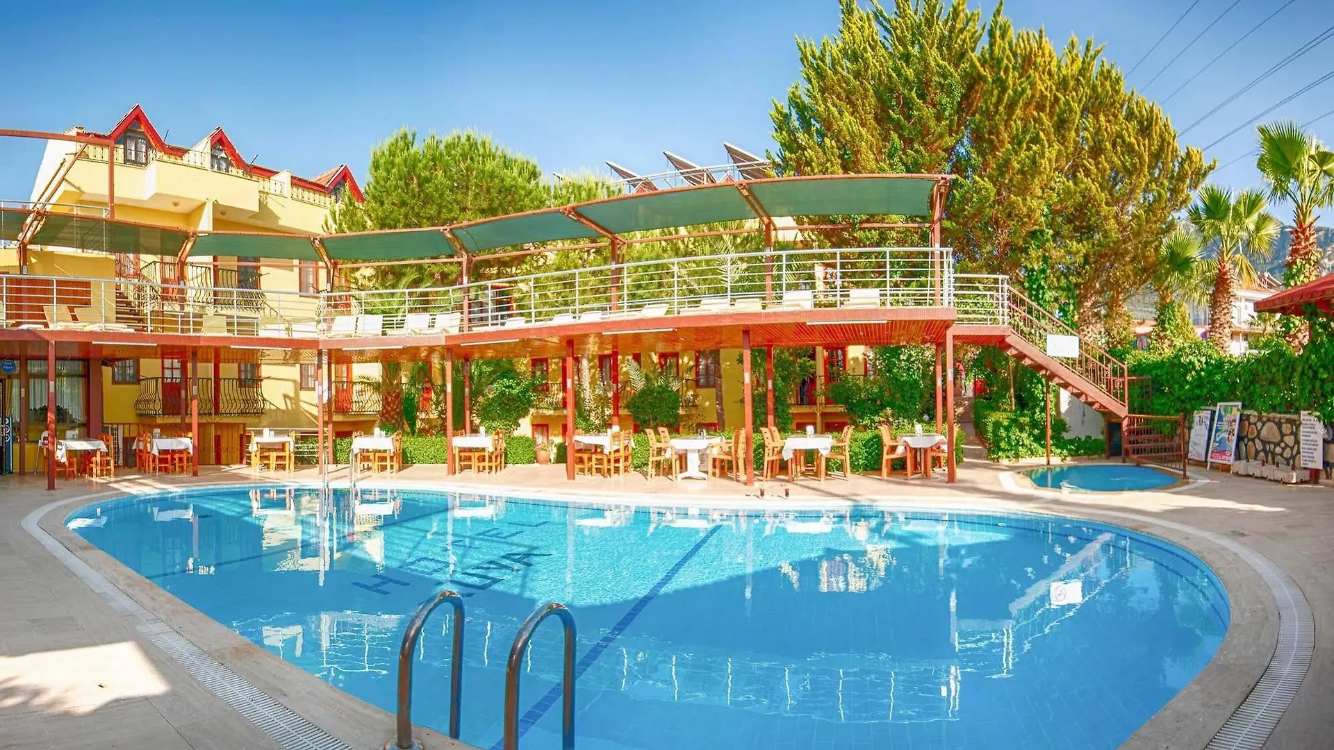 Grand Ruya Hotel Çeşme